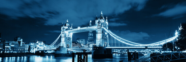 Fototapete - Tower Bridge London