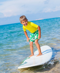 Canvas Print - Boy with surf