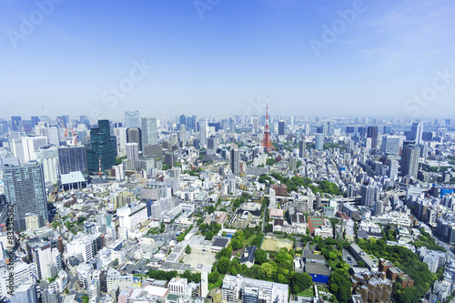 東京都市風景 六本木超高層ビルから望む東京タワーと町並 青空 新緑 俯瞰 Stock Photo Adobe Stock 東京都市風景 六本木超高層ビルから望む東京タワーと町並 青空 新緑 俯瞰 Stock Photo Adobe Stock