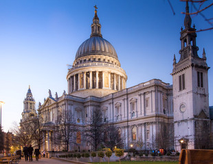 Poster - LONDON, UK - 18 AUGUST, 2014: St. Pauls cathedral