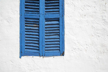 Wall Mural - Ibiza blue window