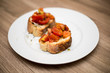 © GianlucaCiroTancredi - pane bruschetta con pomodoro, olio e origano