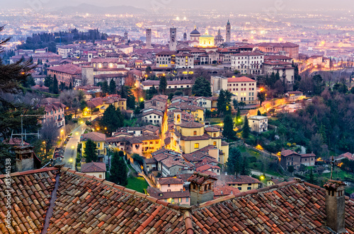 Fotomural Scenic view of Bergamo old town cityscape at sunset, Italy