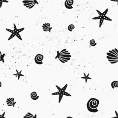 Poster - hand drawn seashells seamless pattern