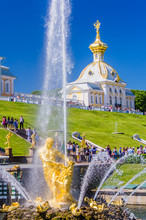 Samson Fountain In Peterhof, Russia
