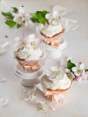 Poster - Cupcake or muffin with fresh flower