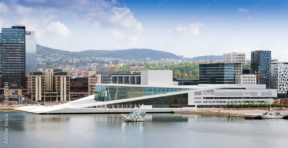Obraz na płótnie he Oslo Opera House is the home of The Norwegian National Opera w salonie