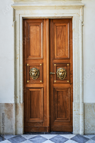 Obraz w ramie door in an ancient fortress