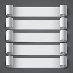 Aufkleber - Curled blank paper stripe banners with shadows on gray backgroun