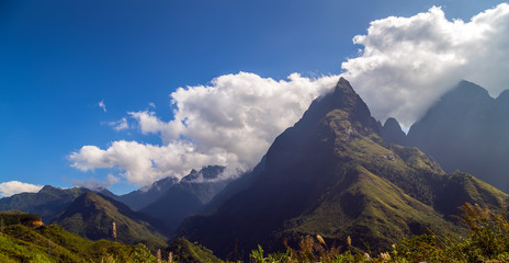 Wall Mural - moutain fansipan, Lao cai Vietnam