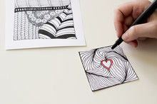 Hand Drawing Entangle Heart