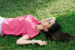 © 5nikolas5 - ortrait of a beautiful girl lying on the grass