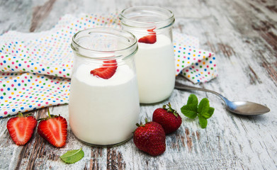 Wall Mural - Strawberry fruit yogurt with fresh strawberries