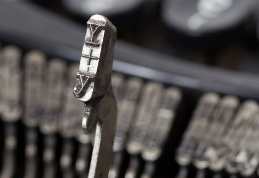 Y hammer - old manual typewriter