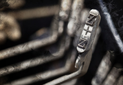 Z hammer - old manual typewriter - mystery smoke