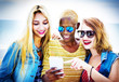 © Rawpixel.com - Diverse Summer Friends Fun Bonding Smart Phone Concept