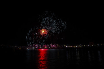 Wall Mural - Fuegos artificiales