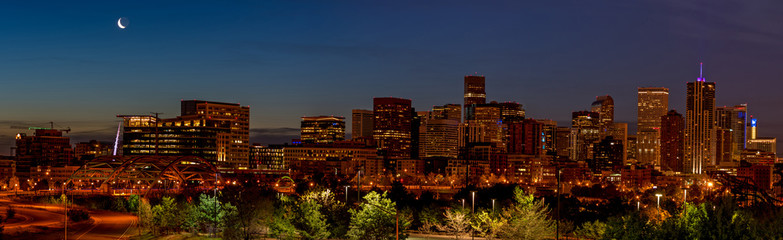 Wall Mural - Unque view od the Denver skyline at night