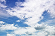 © PixlMakr - Wolken am blauen Himmel