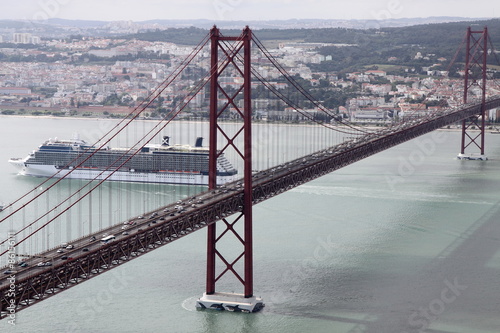 Obraz w ramie Lissabon Tejo Ponte 25 de Abril