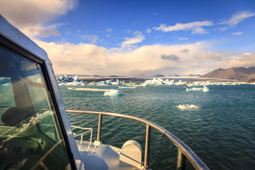 Jokulsarlon Lagoon tour