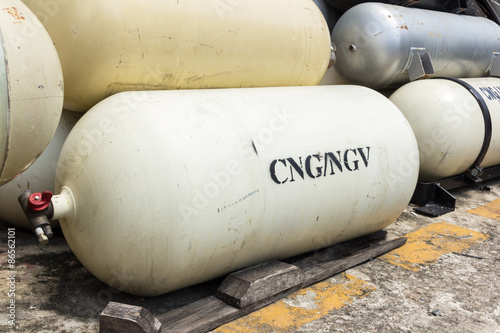 Ngv Gas Tank Kaufen Sie Dieses Foto Und Finden Sie Ahnliche Bilder Auf Adobe Stock Adobe Stock