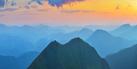 Wall Mural - evening mountains