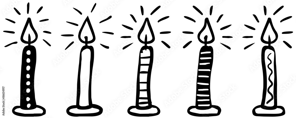 5 gemusterte Kerzen, handgezeichnet, schwarz-weiß, Vektor, freigestellt Stock Vector