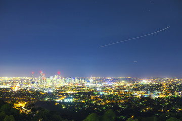 Wall Mural - View of the Brisbane City from Mount Coot-tha at night. Queensland, Australia.