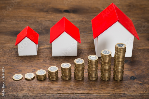 Photographie Différentes maisons de taille avec Coins