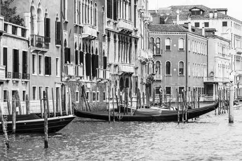 Fototapeta na wymiar VENICE, ITALY. View of the coast of the Grand channel (Canal Grande) 