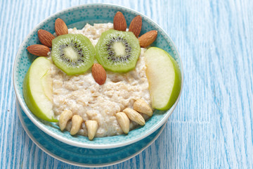 Kids breakfast porridge