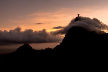 Fototapete - Silhouette of Corcovado Mountain with Christ the Redeemer