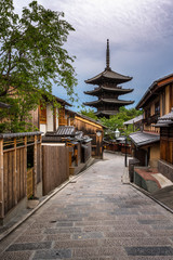 Wall Mural - Yasaka Pagoda and Sannen Zaka Street in the Morning, Gion, Kyoto