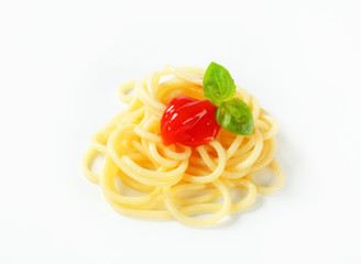 Wall Mural - Spaghetti with tomato sauce