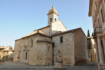 Canvas Print - Church in San Quirico d'Orcia, Tuscany, Italy