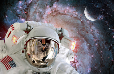 Canvas Print - astronaut spaceman helmet outer space station satellite galaxy moon. elements of this image furnishe