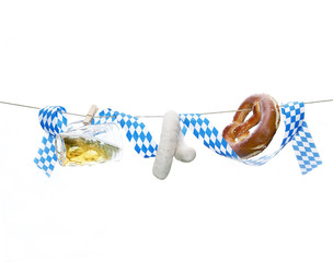 Wall Mural - Oktoberfest, Volksfest, Bier, Breze und Weißwürste hängend, freigestellt, isoliert, auf weiß