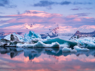 jökulsárlón, iceland.
