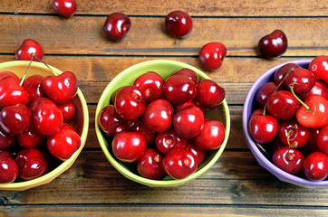 Poster - Colorful bowl with cherries fruit