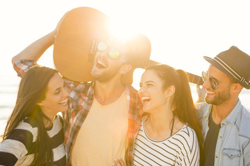 Wall Mural - The best summer is with friends