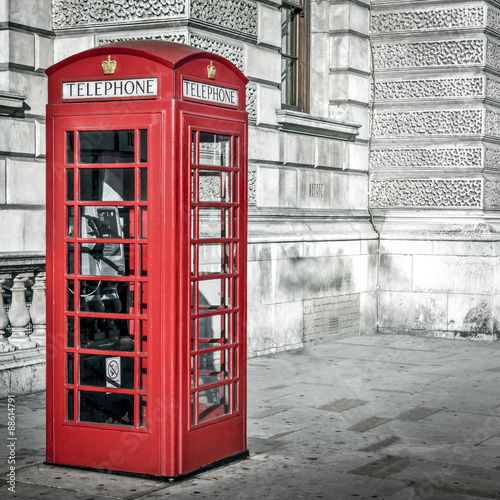 Obraz w ramie Telephone box in London