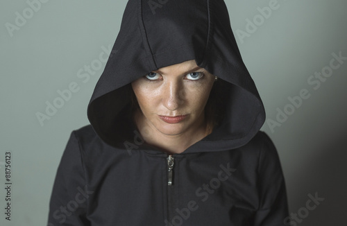 Fotomural Beautiful girl in the hood with earrings