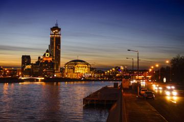 Wall Mural - Moscow River at night