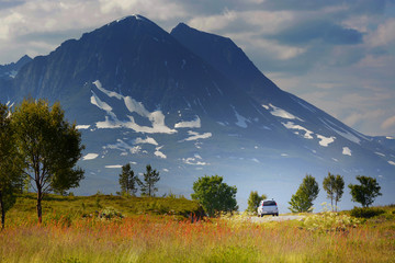 Wall Mural - Car and the mountain, Norway