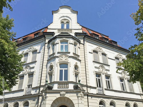 Fotografie, Obraz Fassade eines klassizistischen Wohnhauses