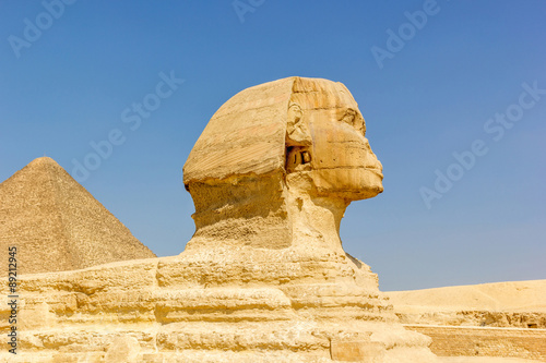 Naklejka na drzwi Sphinx and pyramid of Cheops