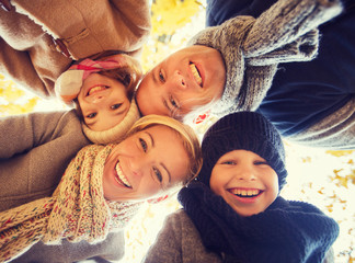 Wall Mural - happy family in autumn park