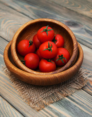 Canvas Print - Bowl with tomato