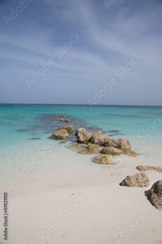Naklejka na szybę paesaggi di caraibi con spiaggia paradiso mare azzurro
